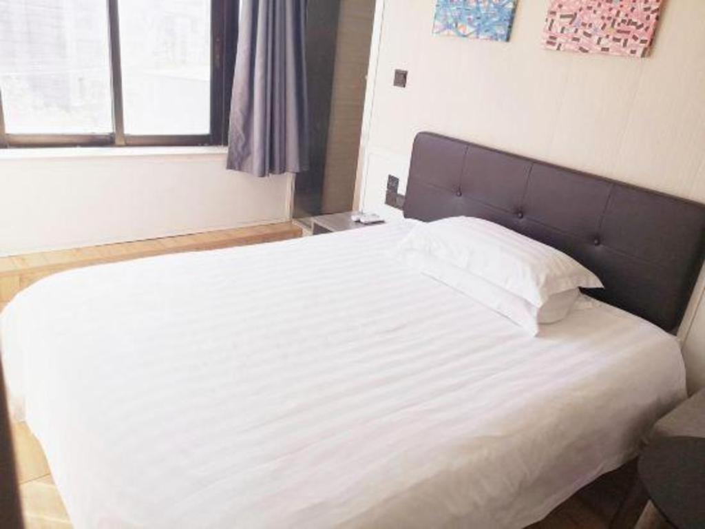 Hi Bund Nanjing Road Pedestrian Street Hotel Shanghai